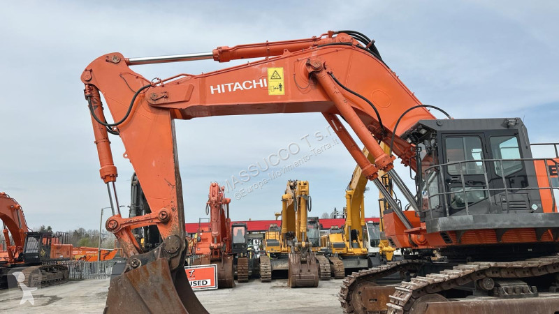 Rýpadlo Hitachi