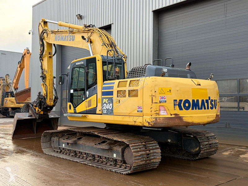 Skovl Komatsu Engcon and 3 x bucket