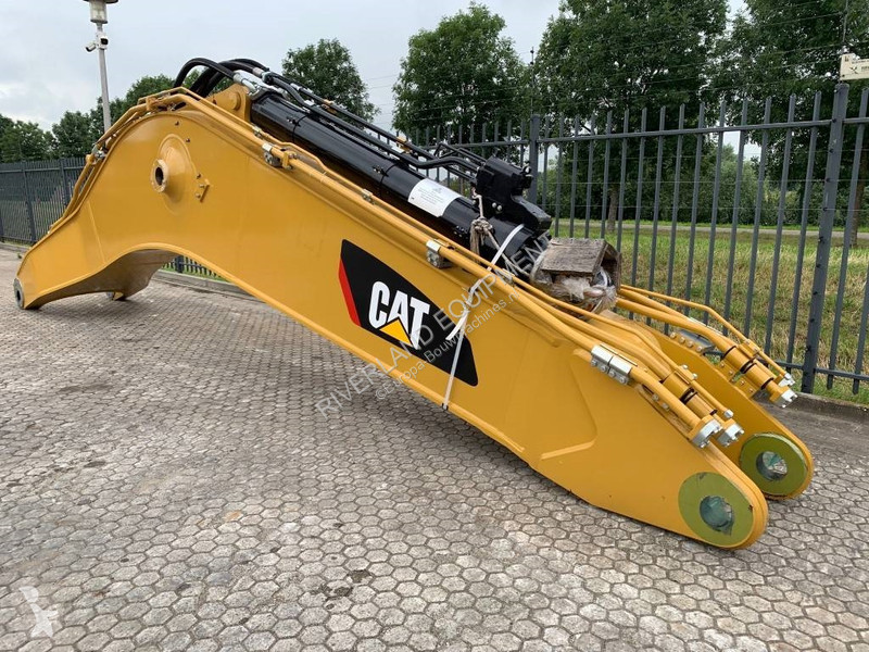 جرافة Caterpillar 390 | 395 boom packages...