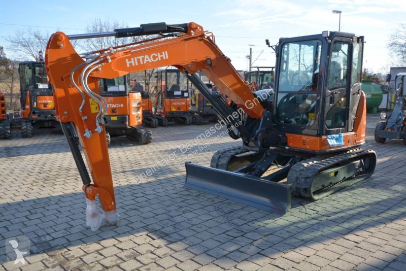 Rýpadlo Hitachi ZX 65 USB-6