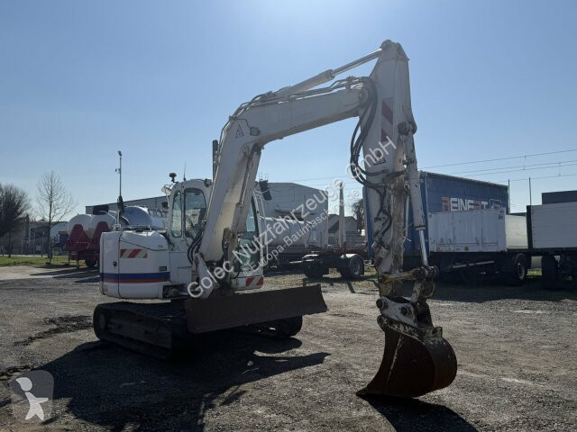 جرافة New Holland E80 BMSR-2 Kettenbagger 8,6...