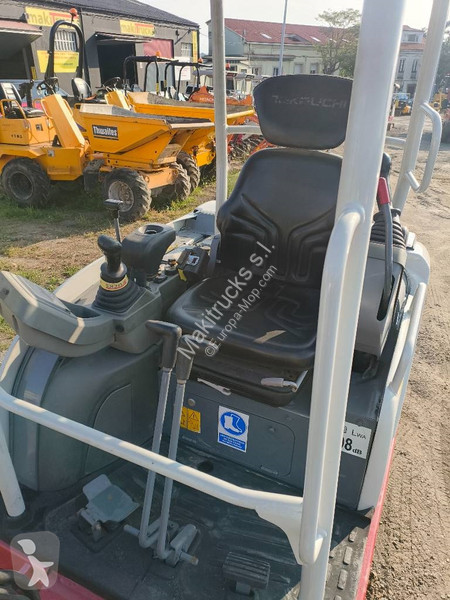 Rýpadlo Takeuchi TB 225