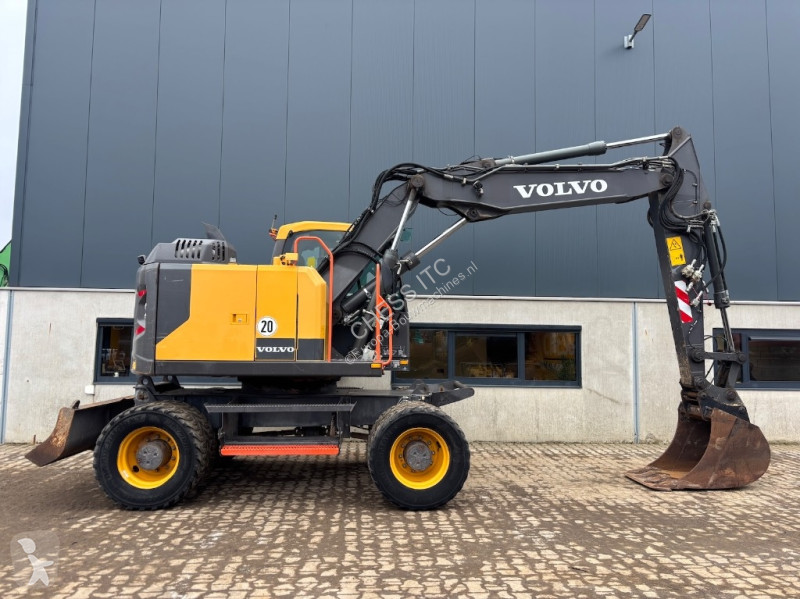 جرافة Volvo EWR 150 E - EWR150 - EWR150E - EWR...