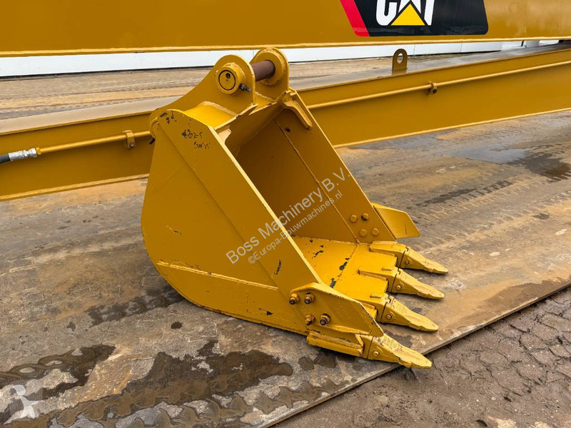 Rýpadlo Caterpillar Long Reach Attachments 18m...