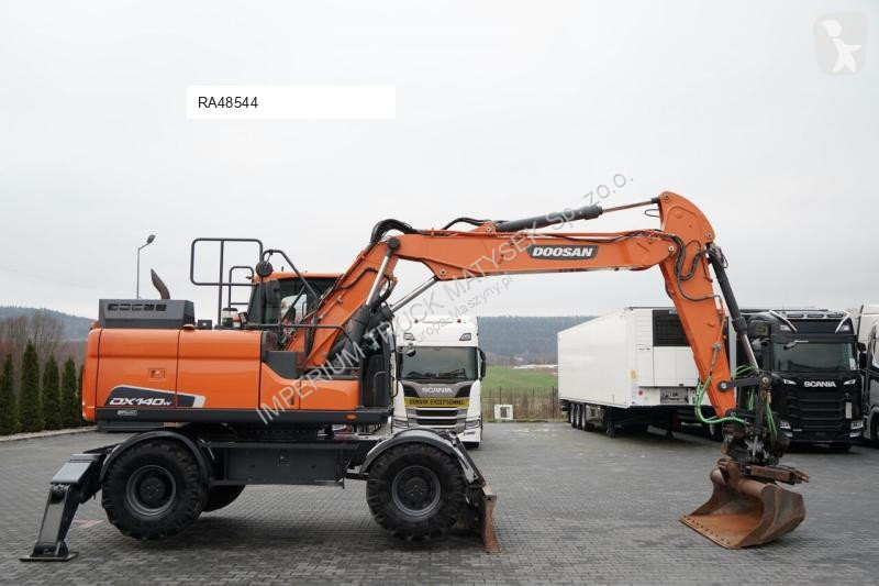 Lopatový nakládač Doosan 140W / KOPARKA KOŁOWA...