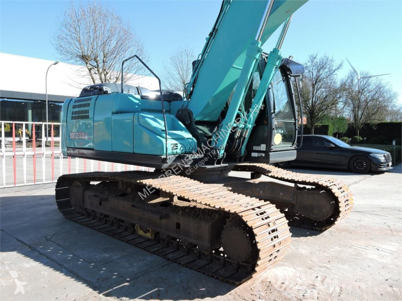 جرافة Kobelco SK210