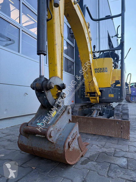 جرافة Wacker Neuson