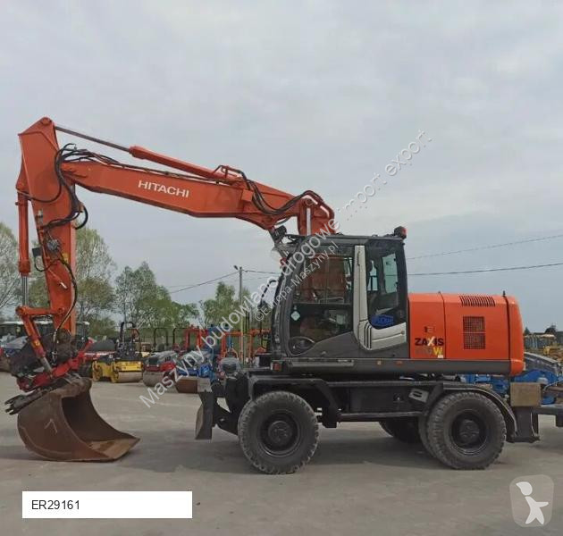 Экскаватор Hitachi