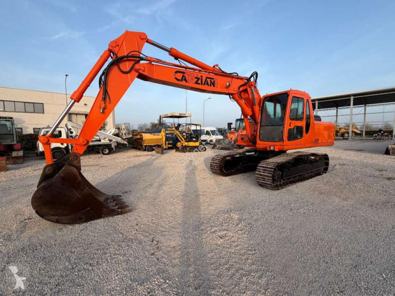 Skovl Komatsu PC200EN-6K