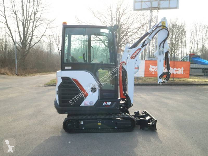 Rýpadlo Bobcat E19 R2