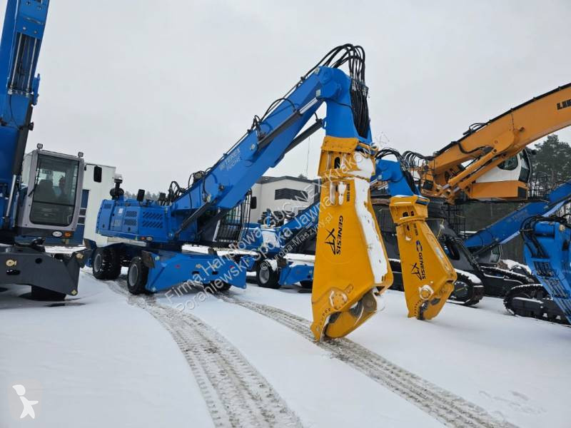 Skovl Fuchs MHL 350 FQC