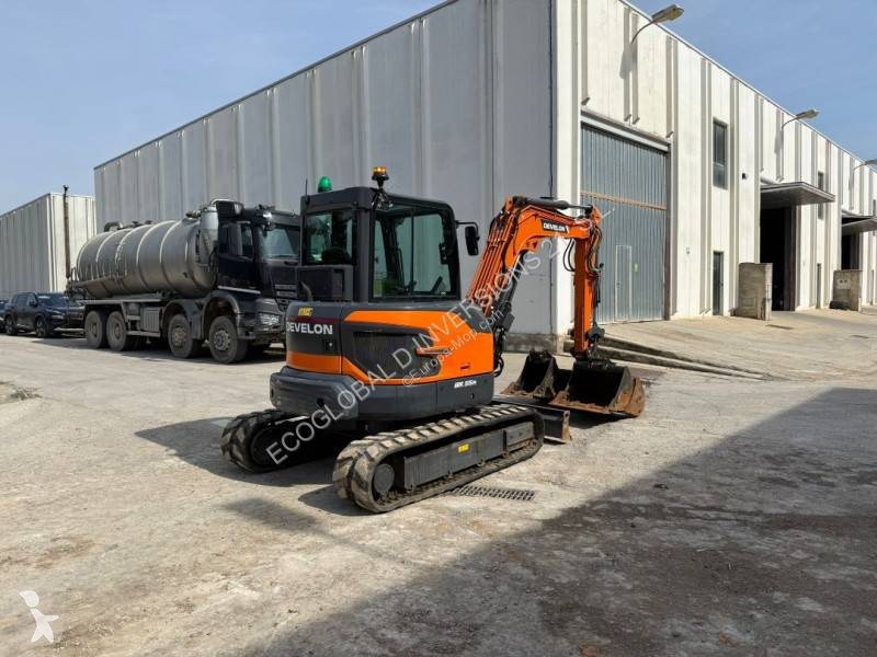 Koparka Develon DX55 R-7