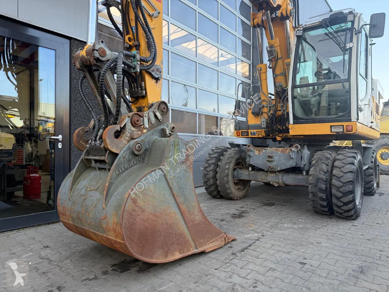 Rýpadlo Liebherr