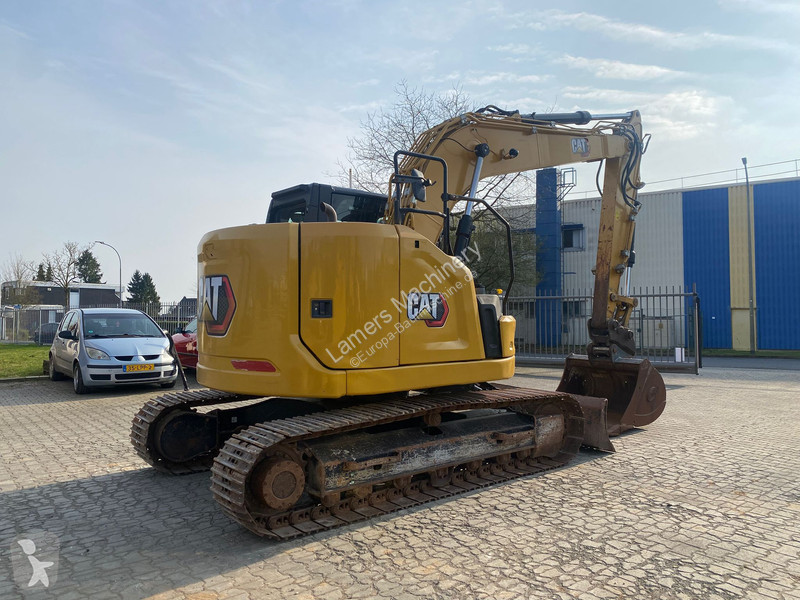 Escavatore Caterpillar GC .