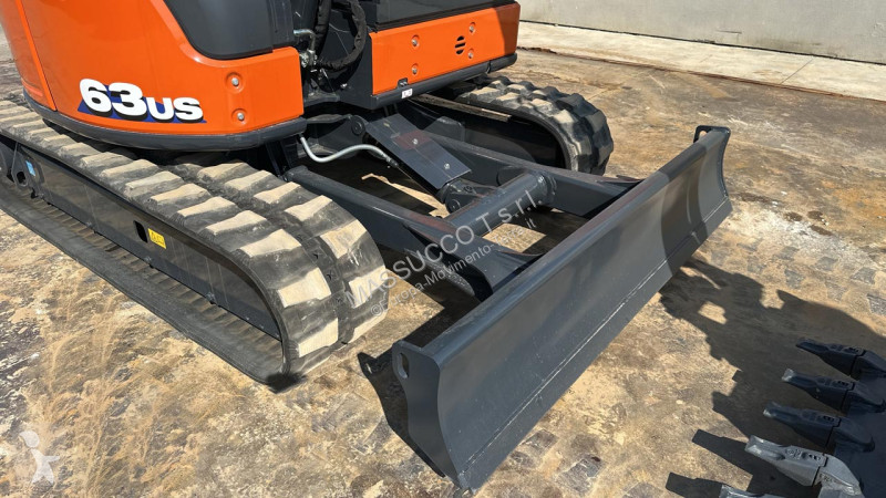 Rýpadlo Hitachi ZX63U
