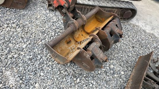 Rýpadlo Kubota k008-3 à 10900 € ht