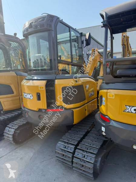 جرافة XCMG XE35U