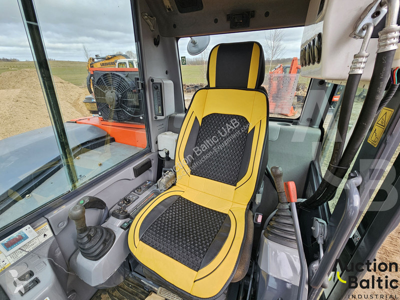 Экскаватор Kubota KX 183-3