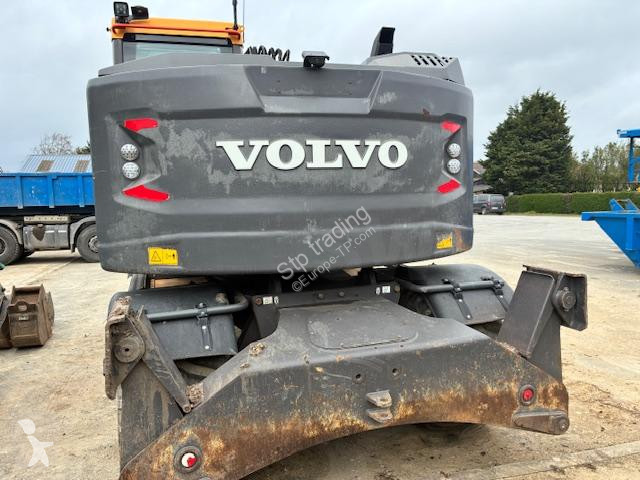 جرافة Volvo WR150