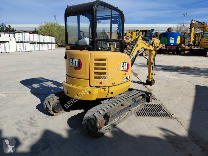 جرافة Caterpillar CR