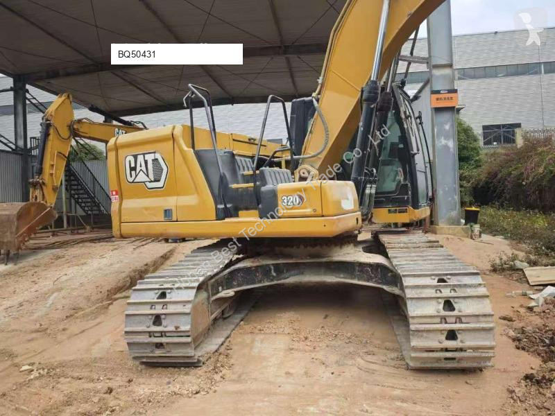 جرافة Caterpillar 320