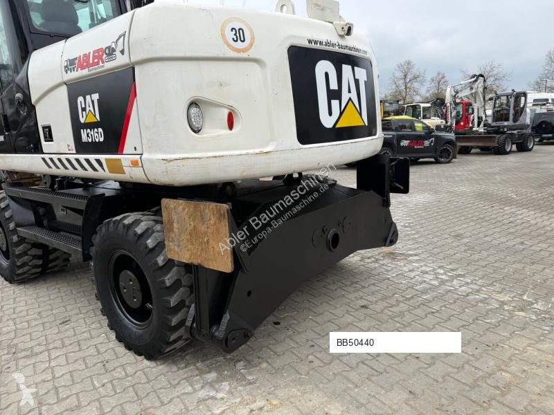 جرافة Caterpillar D