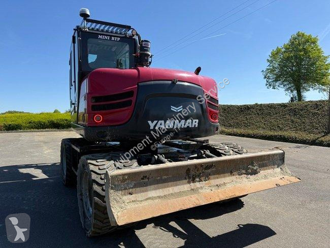 جرافة Yanmar B 95 W
