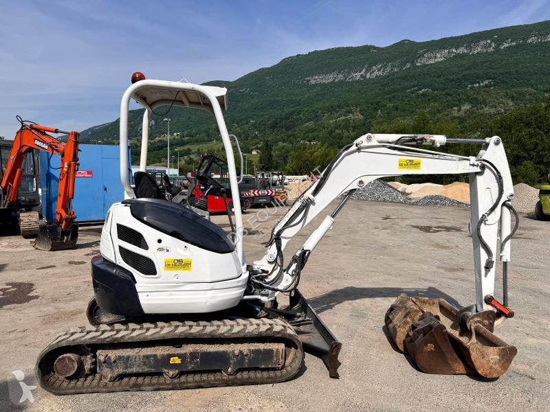 Rýpadlo Kubota EU Mini-pelle 2,5T canopy
