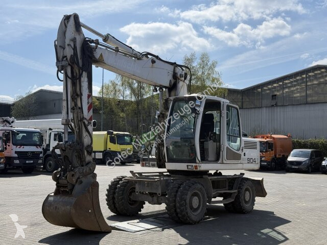 جرافة Liebherr A 904 C Litronic Mobilbagger...