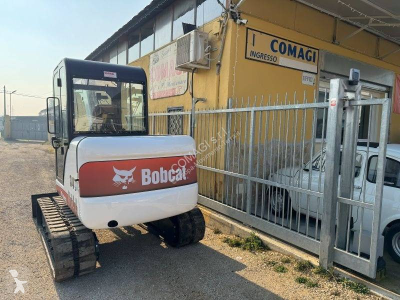 Lopatový nakládač Bobcat