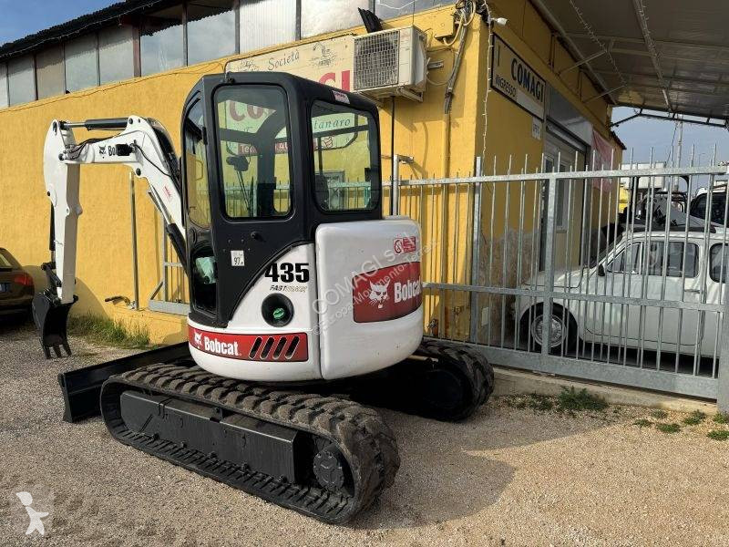 Lopatový nakládač Bobcat