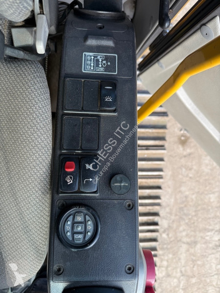 جرافة Volvo 160 D Long Reach - 180 - 220 - 140