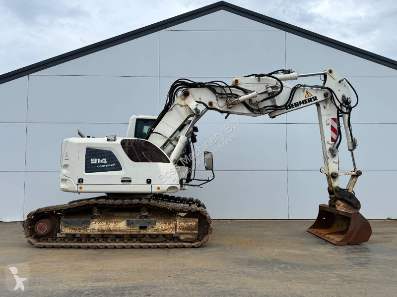 جرافة Liebherr R Compact - 5 Buckets + Forks +...