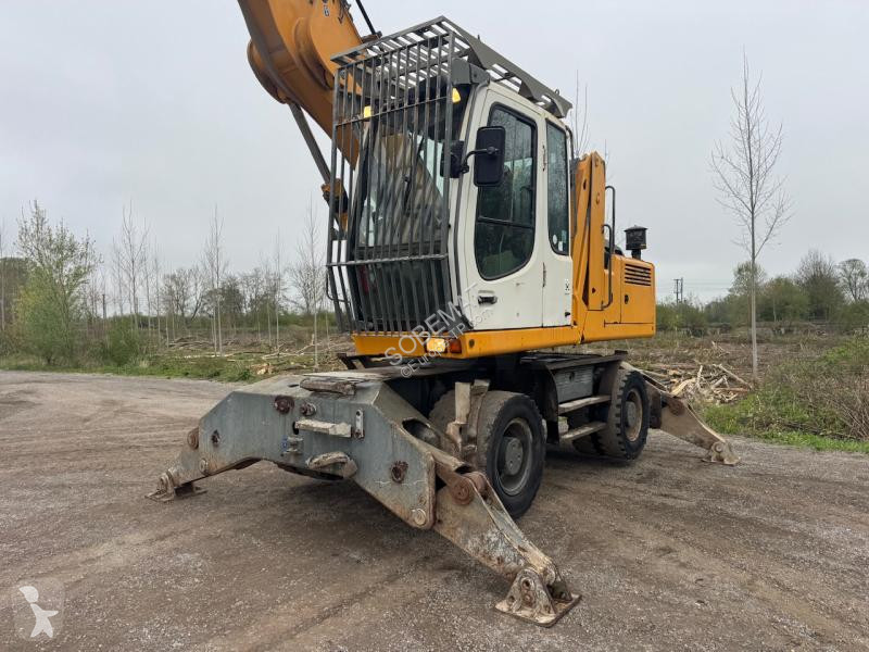 جرافة Liebherr A904C