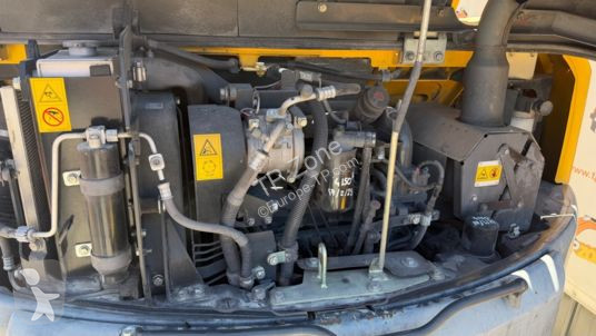 Rýpadlo Komatsu pw98mr-8 à 39 900 € ht