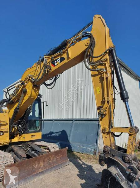 جرافة Caterpillar 315FL