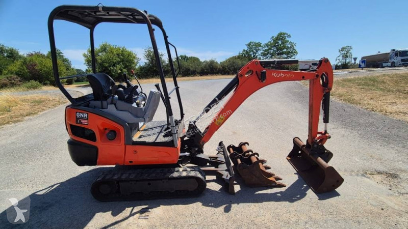 جرافة Kubota 0164