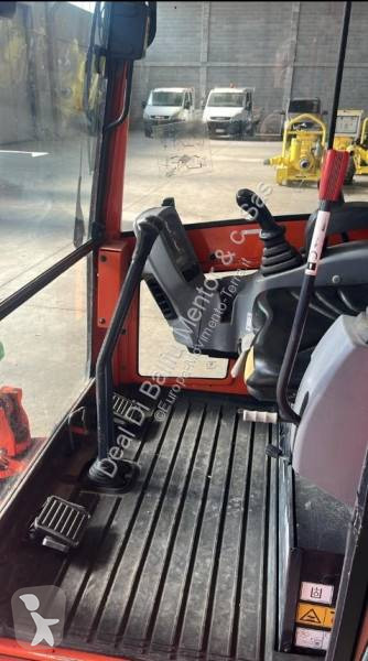 Lopatový nakládač Kubota KX016-4