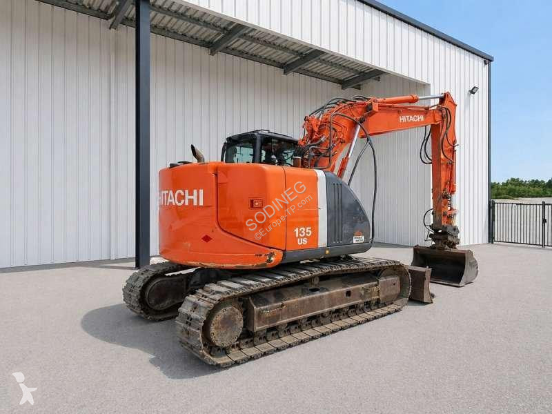 جرافة Hitachi ZX135 US3