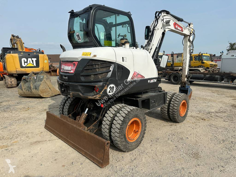 جرافة Bobcat E 57 W Mobilbagger / AC / 44.000 EUR