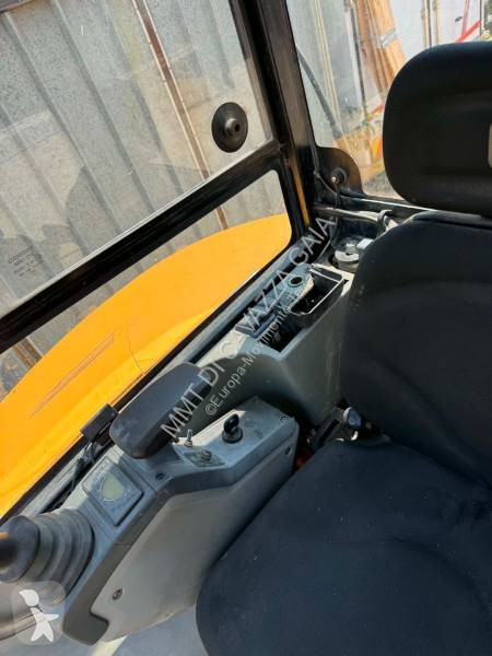 Escavatore Caterpillar 302.7D CR