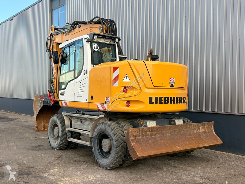 جرافة Liebherr A918