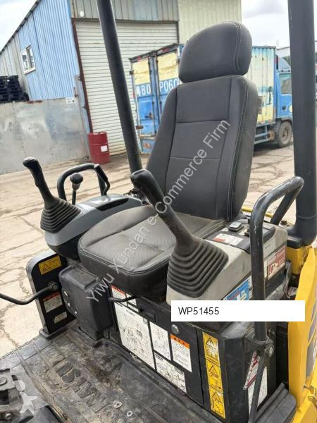 Lopatový nakládač Komatsu