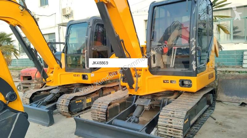 Rýpadlo Komatsu pc60-8