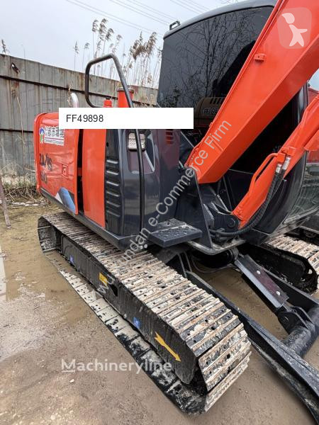 Rýpadlo Hitachi
