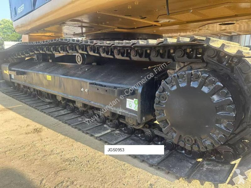 جرافة Caterpillar 2L