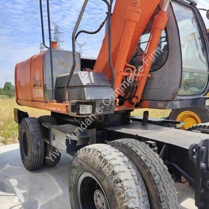 جرافة Hitachi