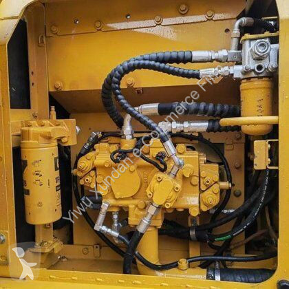 جرافة Caterpillar 315D