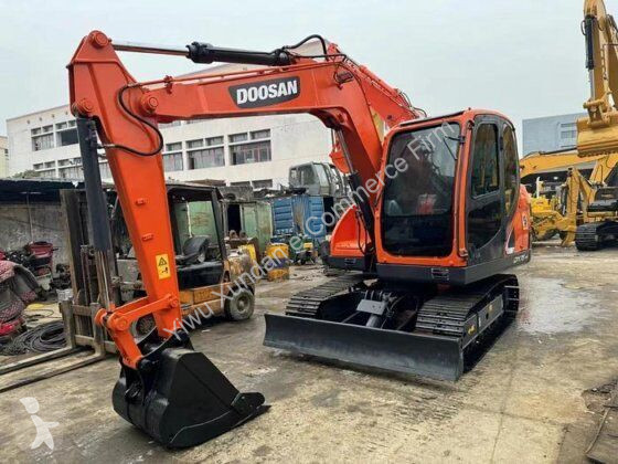 Koparka Doosan DX75