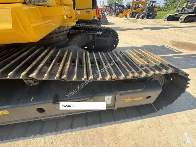 جرافة Komatsu